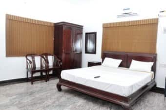 Esakki High View Resorts 1, Courtrallam 4